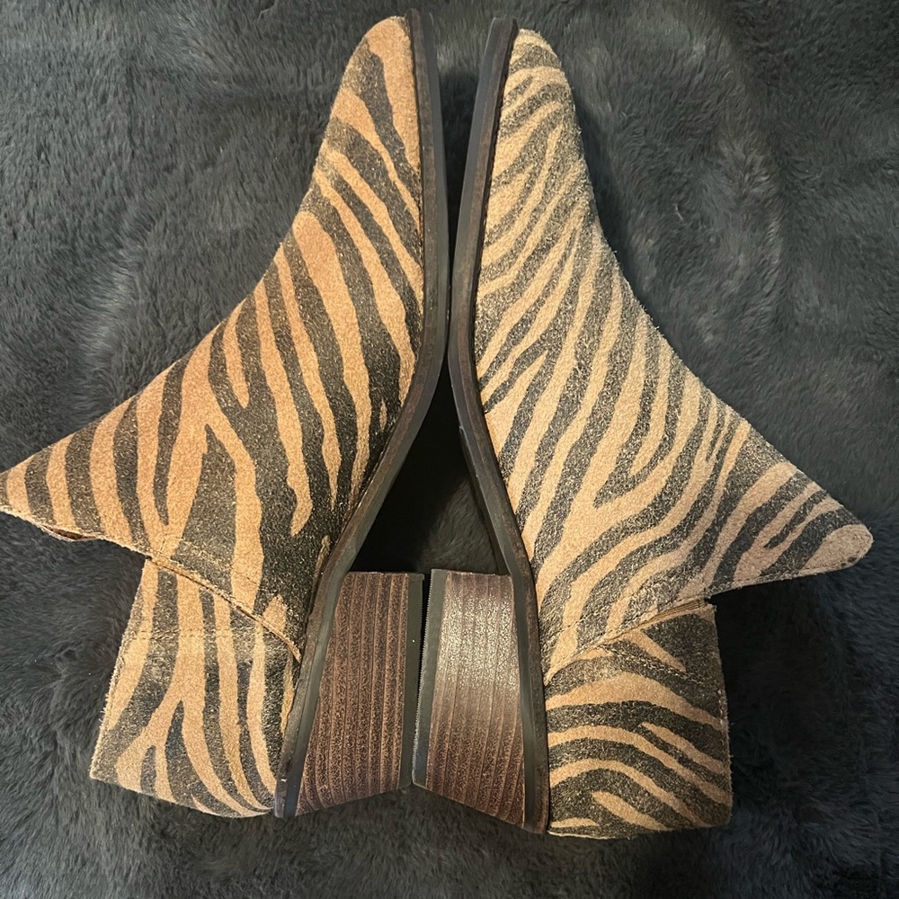 NWB Lucky Brand Boots